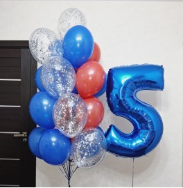 Букет из шаров с синей цифрой 5
